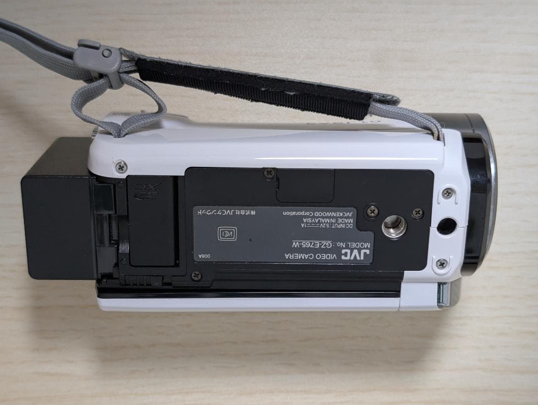 JVC Everio GZ-E765 動作品