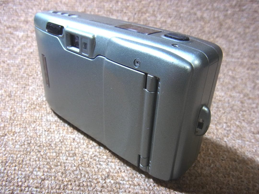 NIKON AF600 QUARTZ DATE フィルムカメラ 起動OK 現状