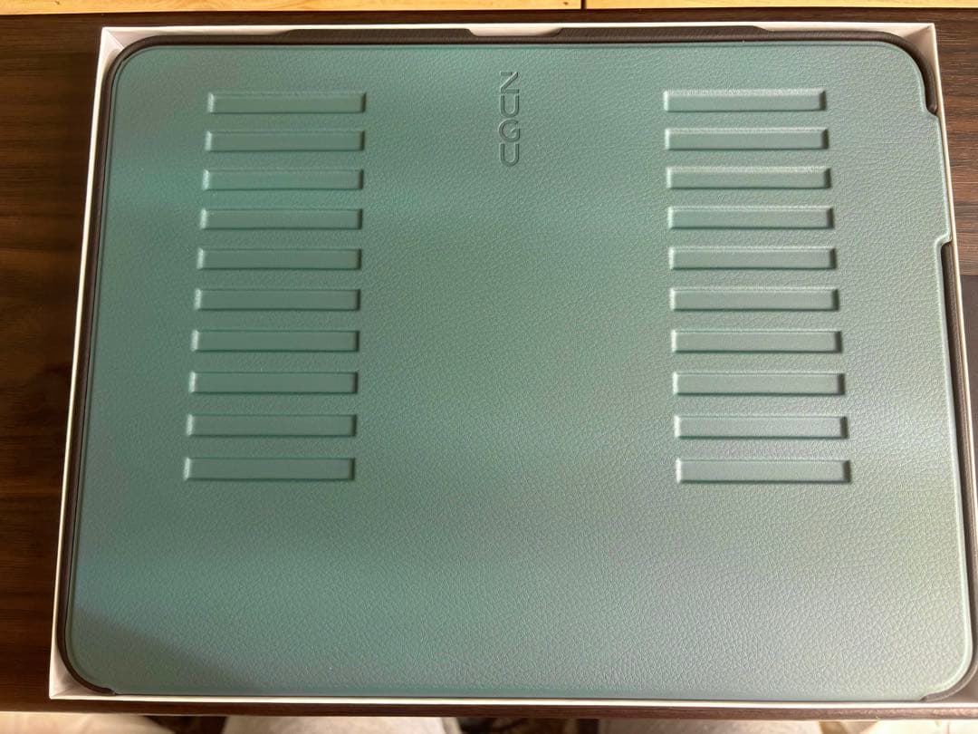 ZUGU CASE iPad Pro 13 インチ M4