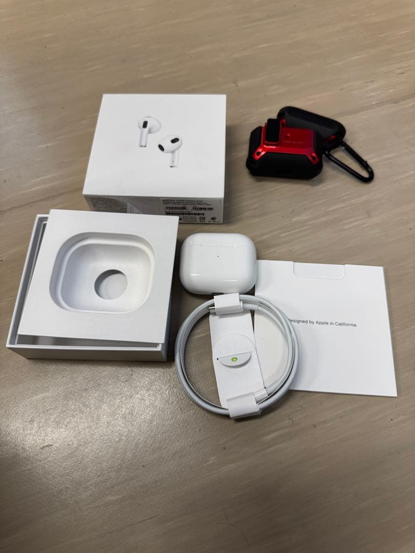 断*す様 【中古】AirPods（第3世代）＋保護ケース付き