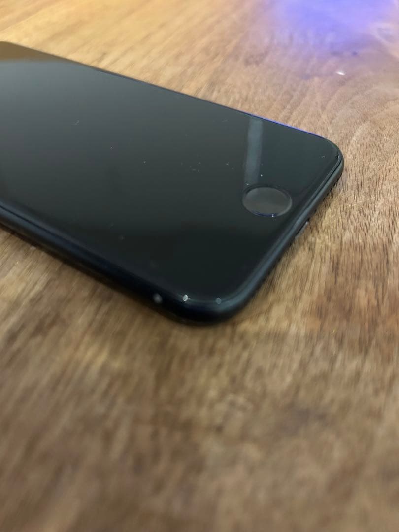 iPhoneSE 第2世代 64GB ブラック