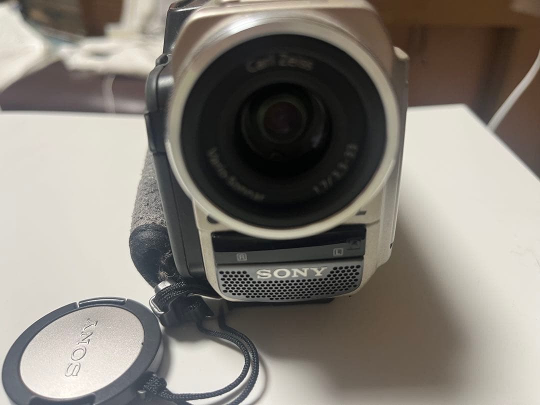 Sony 40xデジタルズームビデオカメラ　デジタルカメラDCR-TRV10
