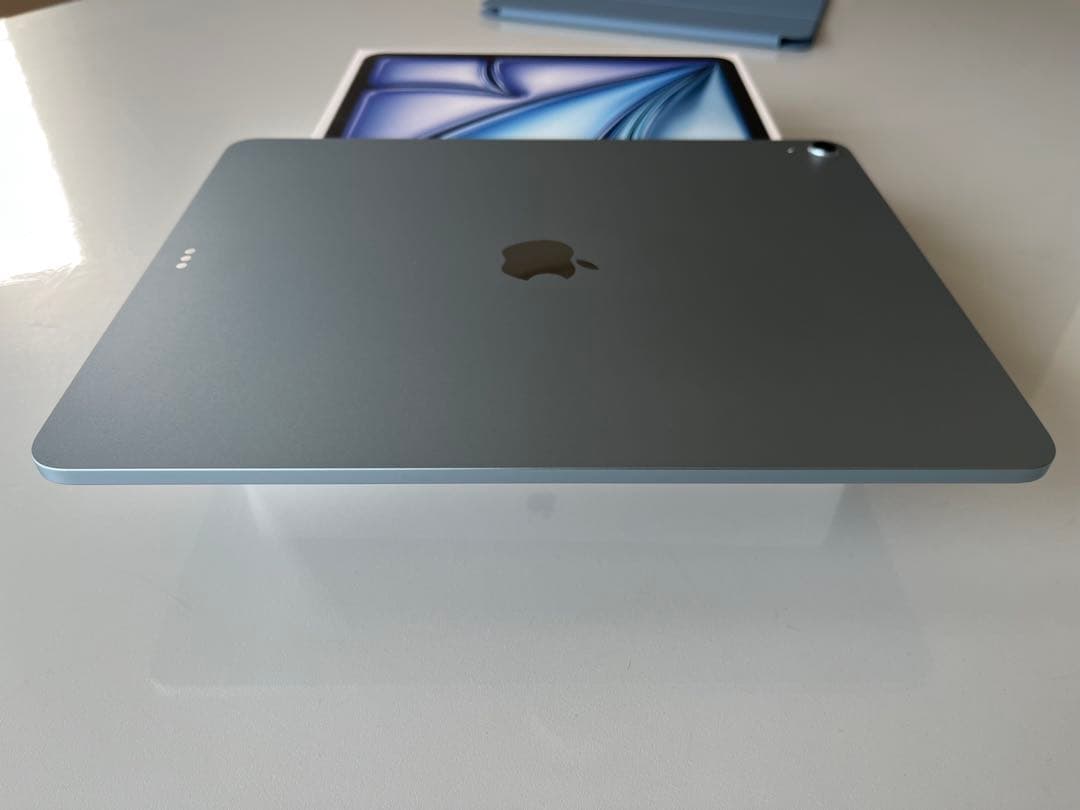 【美品】M3iPadAir 13インチwifi 128GB ブルー 純正カバー付