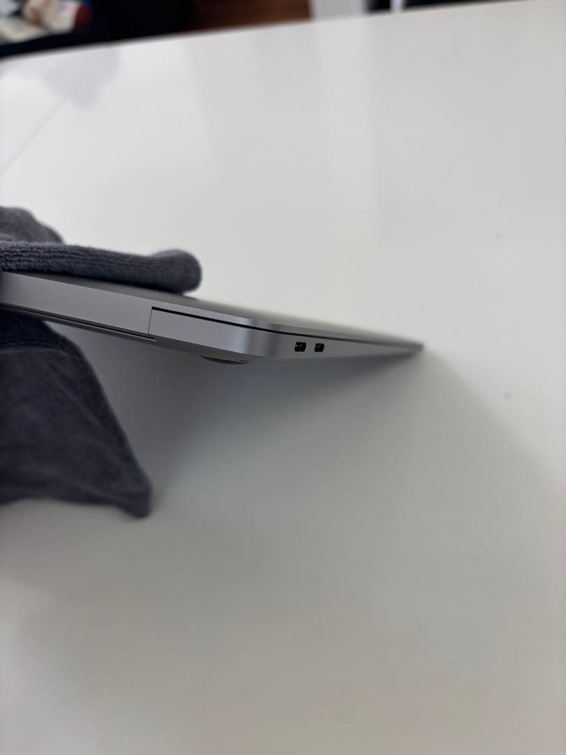 超美品 Apple MacBook Air 室内使用 8GB 256GB 箱あり