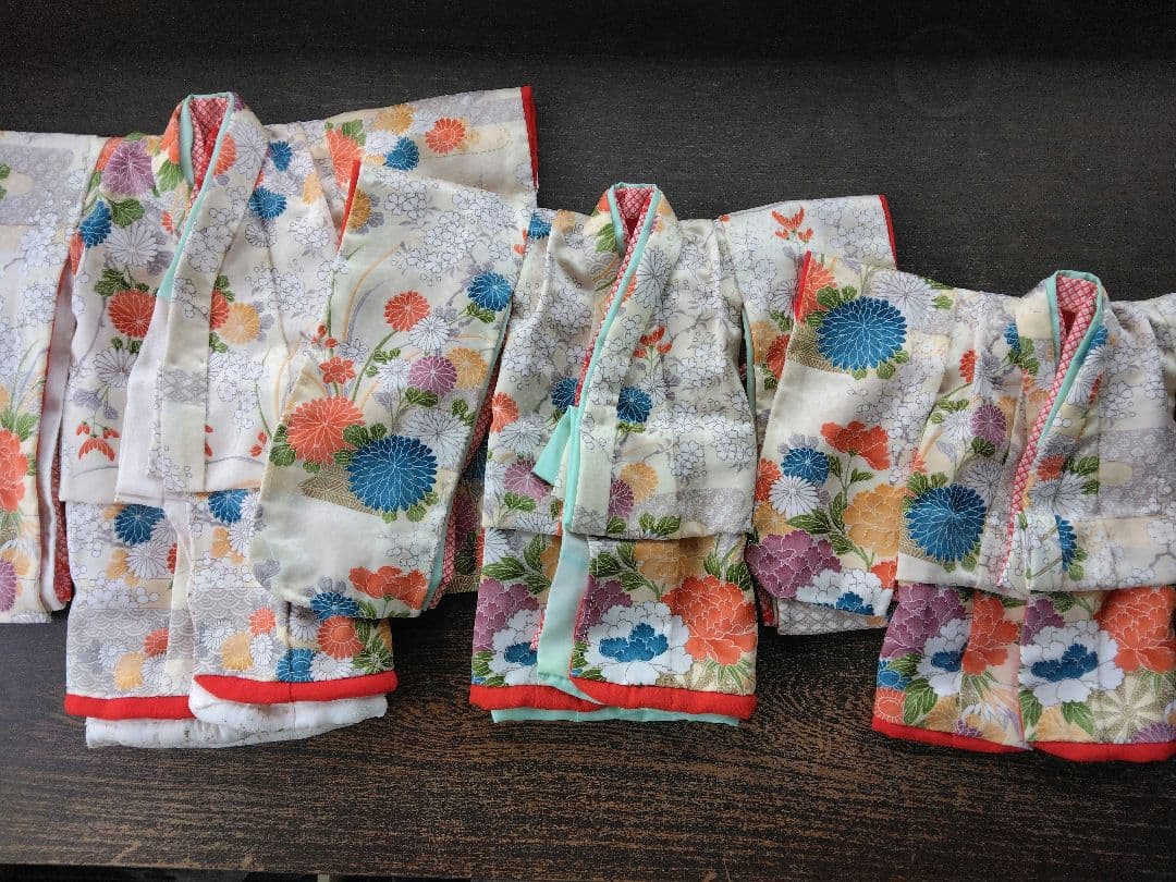 10号市松人形比翼付き着物、長襦袢セット(正絹)
