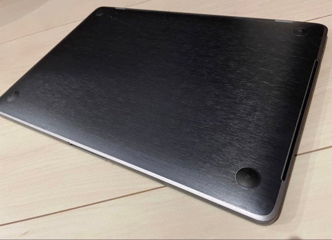 MacBook本体 MacBook Pro 13 i7 16GB 512GB Touch bar