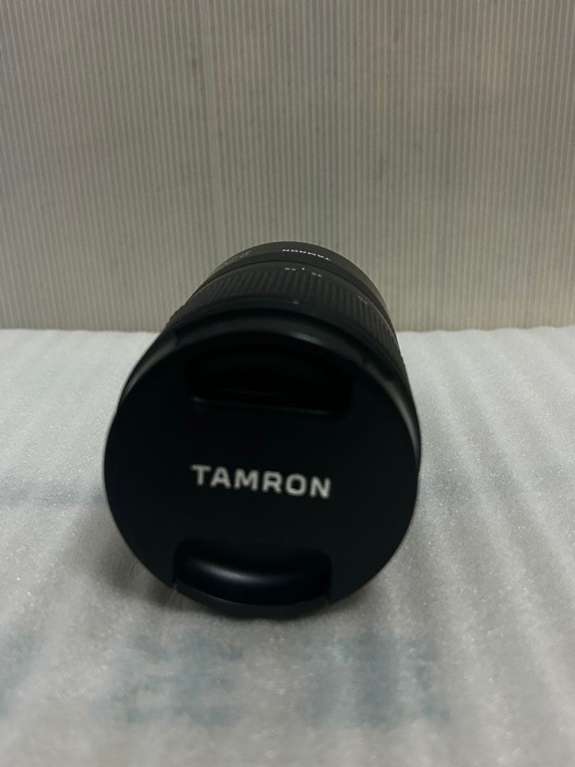 TAMRON 28-75mm F/2.8 Di III RXD ソニー　Eマウン
