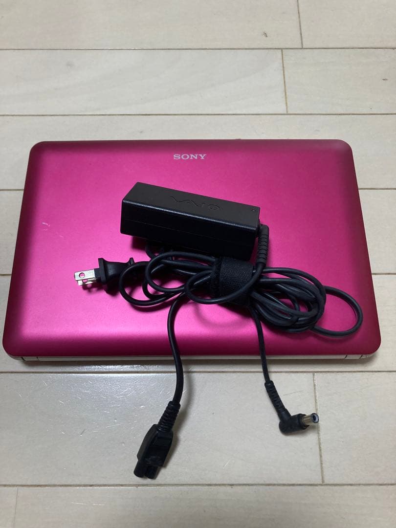 Sony VAIO ノートPC ピンク