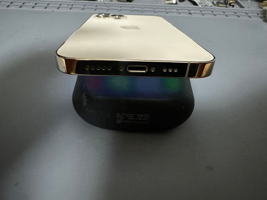 iPhone 12 Pro 256GB【ゴールド】 保護ガラス付き