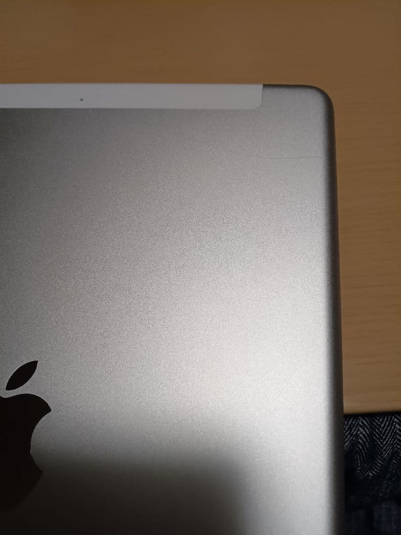 Apple iPad 第6世代 Wi-Fi +Cellular32GB