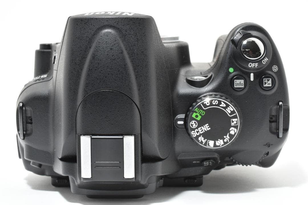 ニコン D5000 デジタル一眼レフカメラボディ 保護フィルム付き Nikon