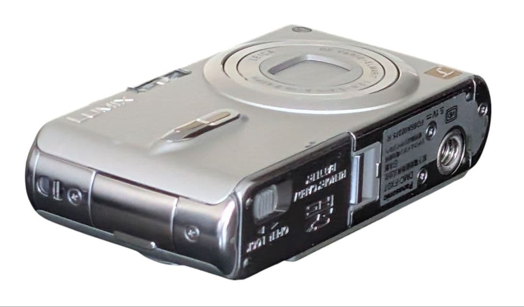 Panasonic LUMIX DMC-FX07 コンパクトデジタルカメラ