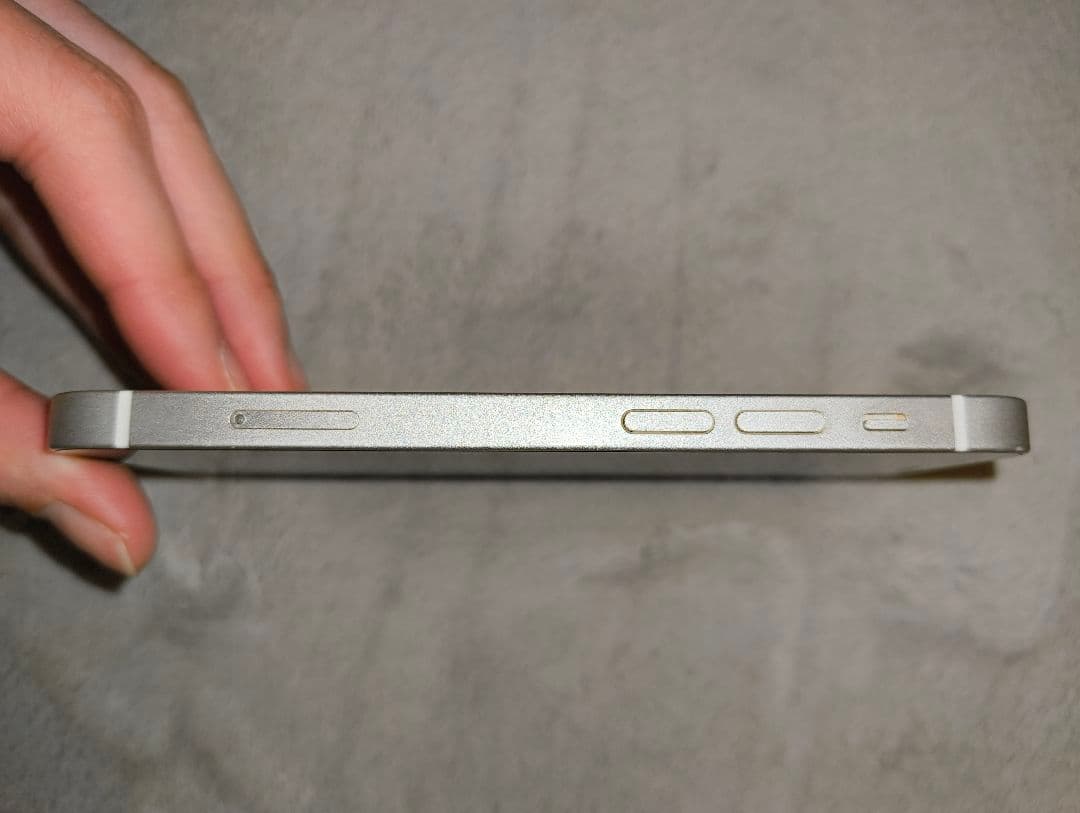iPhone 12 mini 64GB ホワイト 本体のみ 初期化済