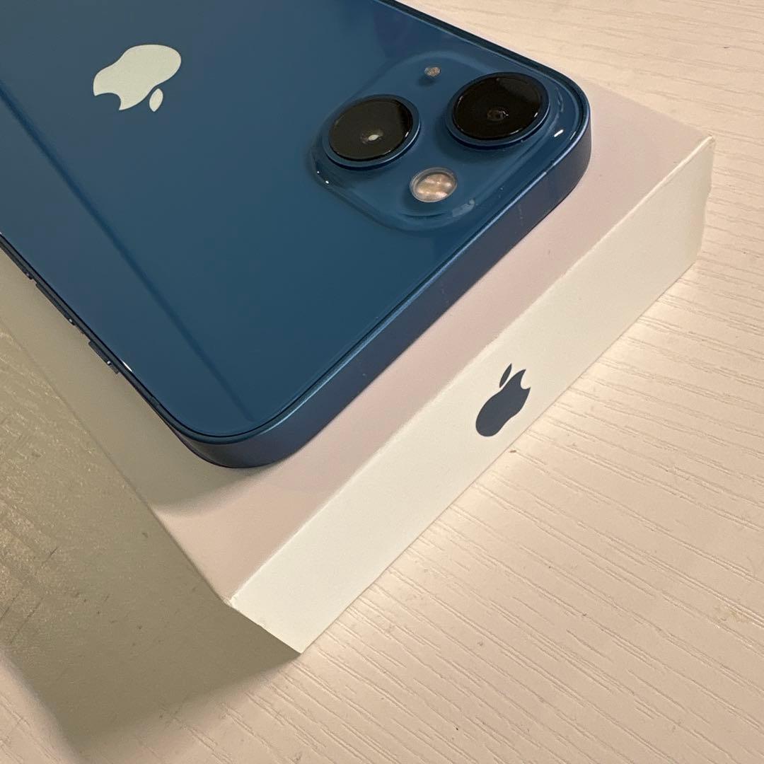 iPhone13 256GB ブルー SIMフリー 極美品