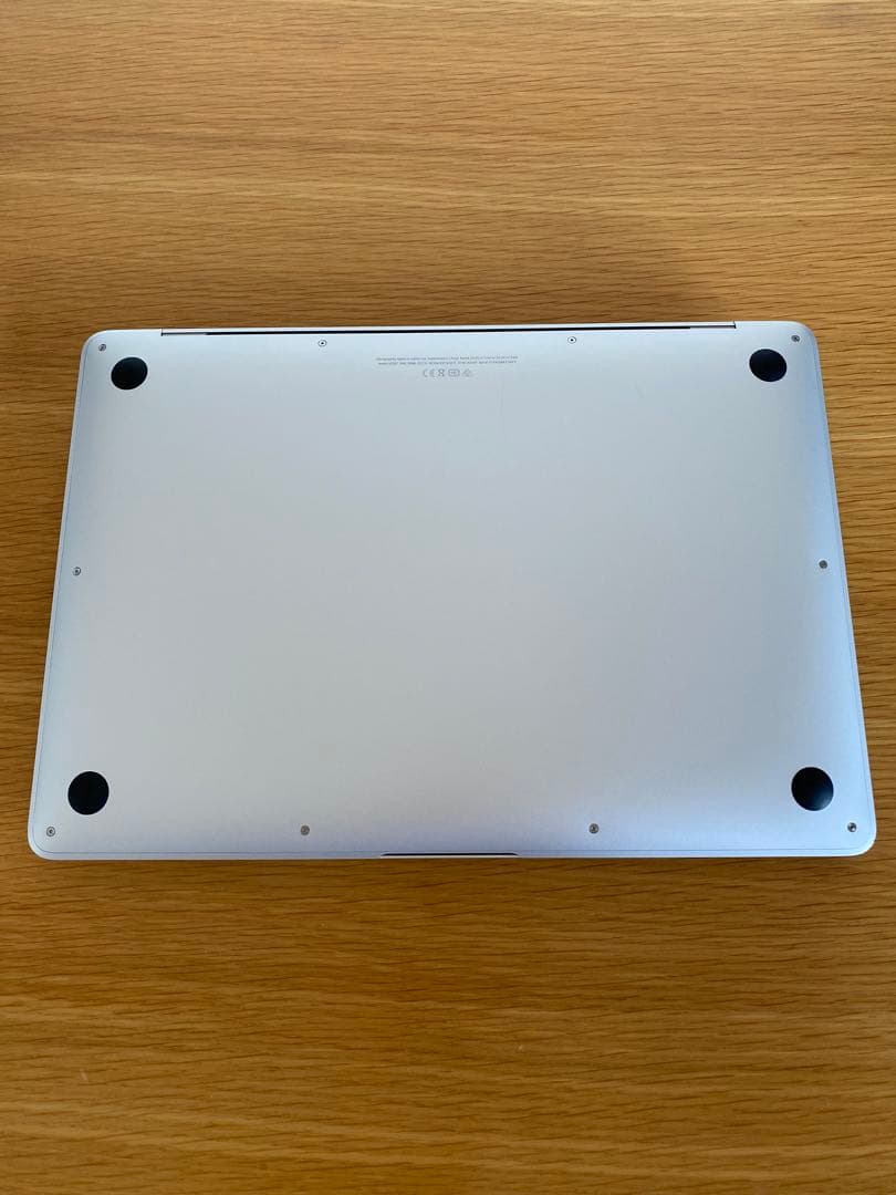 MacBook Air 2020 M1 チップ　美品　MacBook本体　難あり