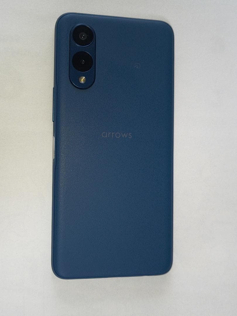 arrows We2 F-52E スマートフォン 本体 ブルー