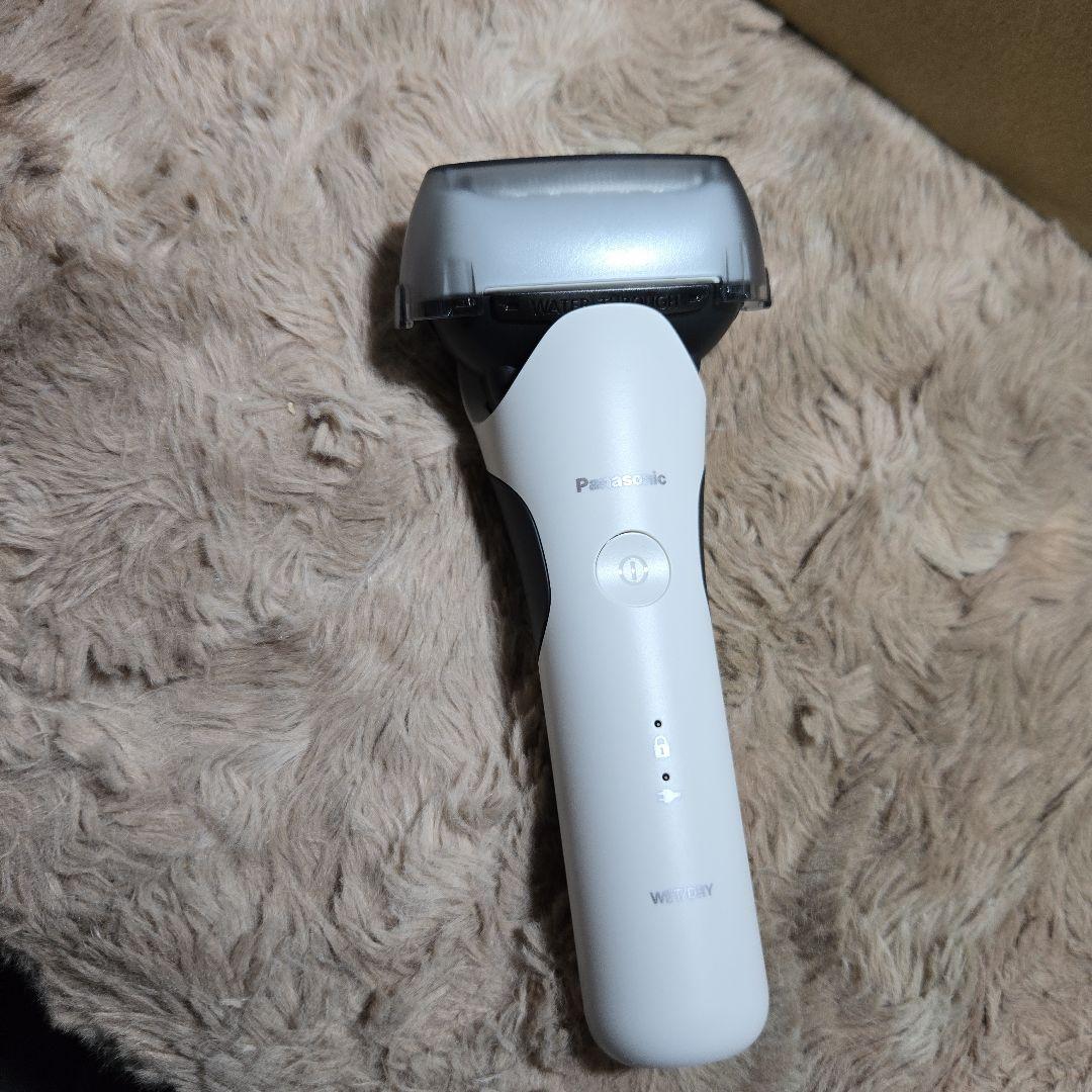 パナソニック メンズシェーバー ラムダッシュ 3枚刃 ES-LT2C-W