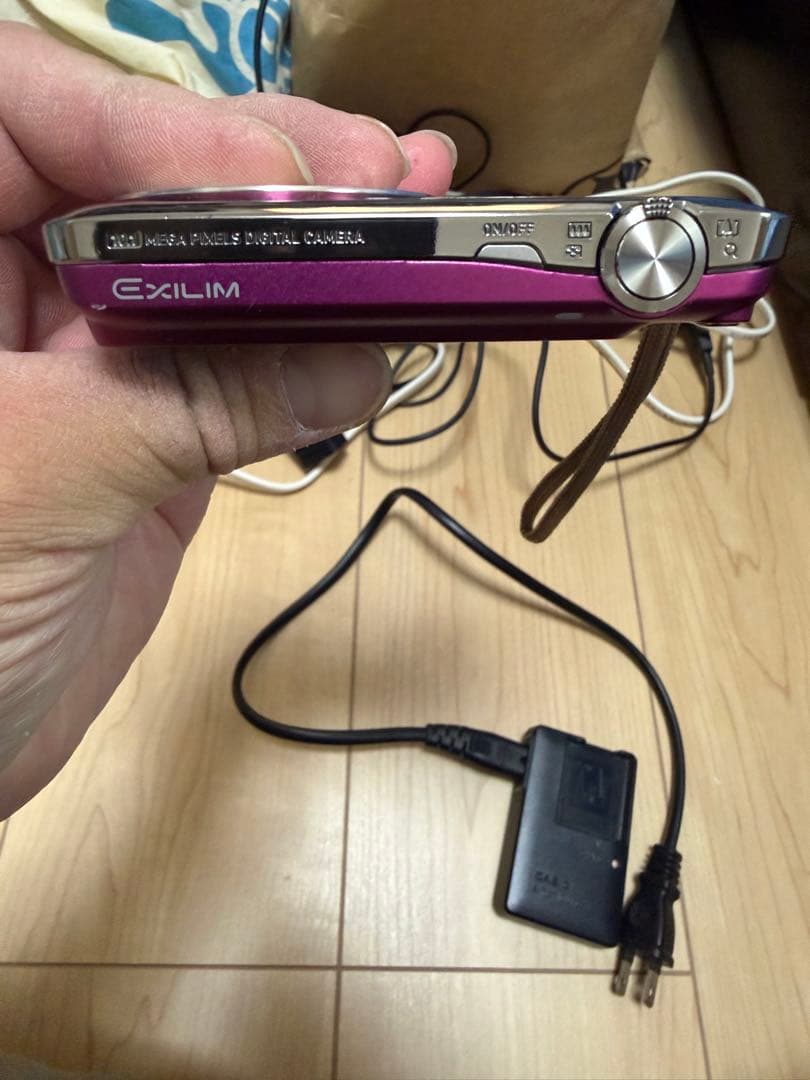 CASIO EXILIM EX-Z1　パープル