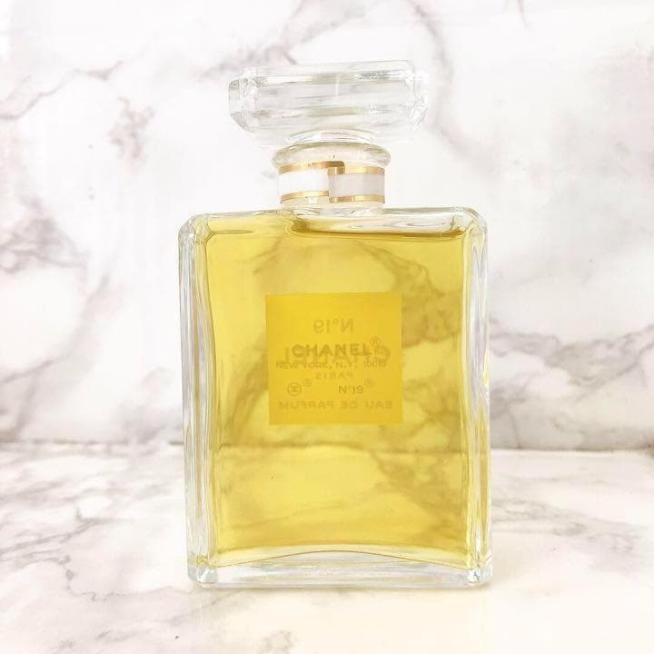 未使用 CHANEL シャネル N19 オーデパルファン 50ml　ヴィンテージ