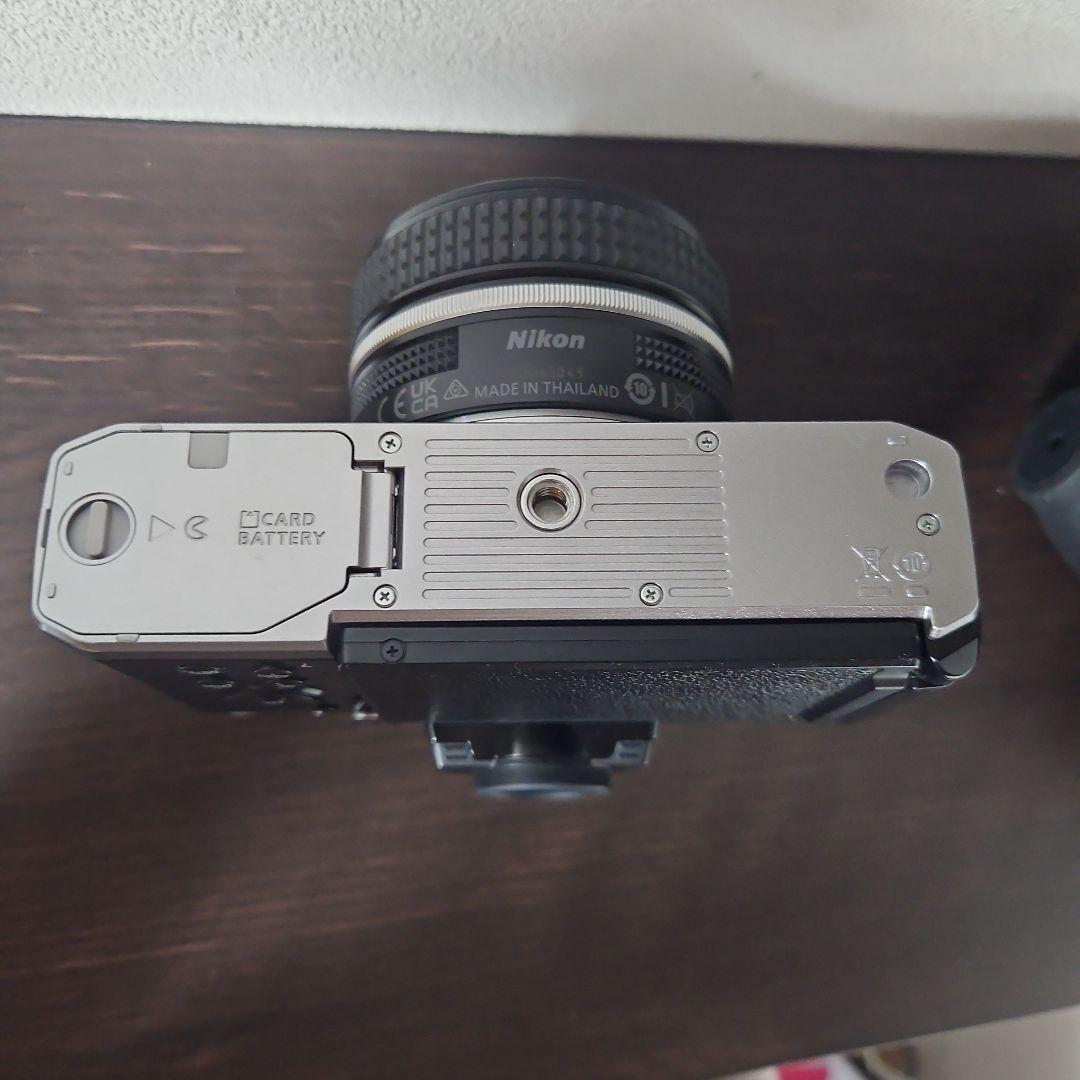 美品　Nikon Z fc 28mm　予備バッテ、アクセサリー付き