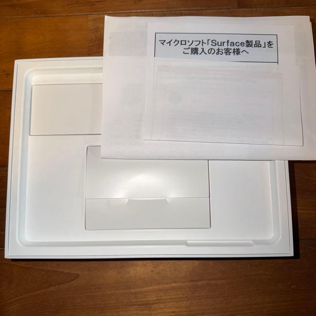 Surface Go3メモリ8GB容量128GB キーボード 箱 ライセンス付き