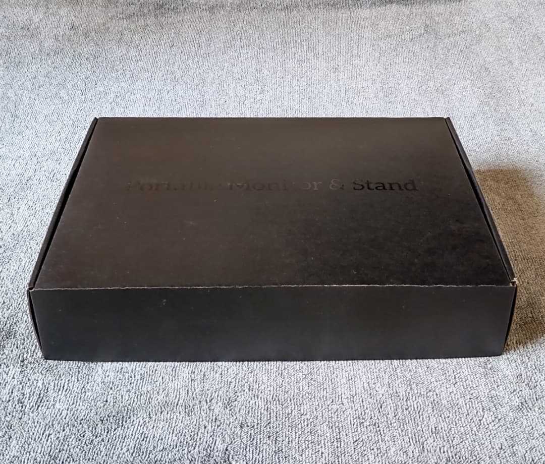 14インチ モバイルモニター 490g 超軽量 縦配置 100%sRGB 新品