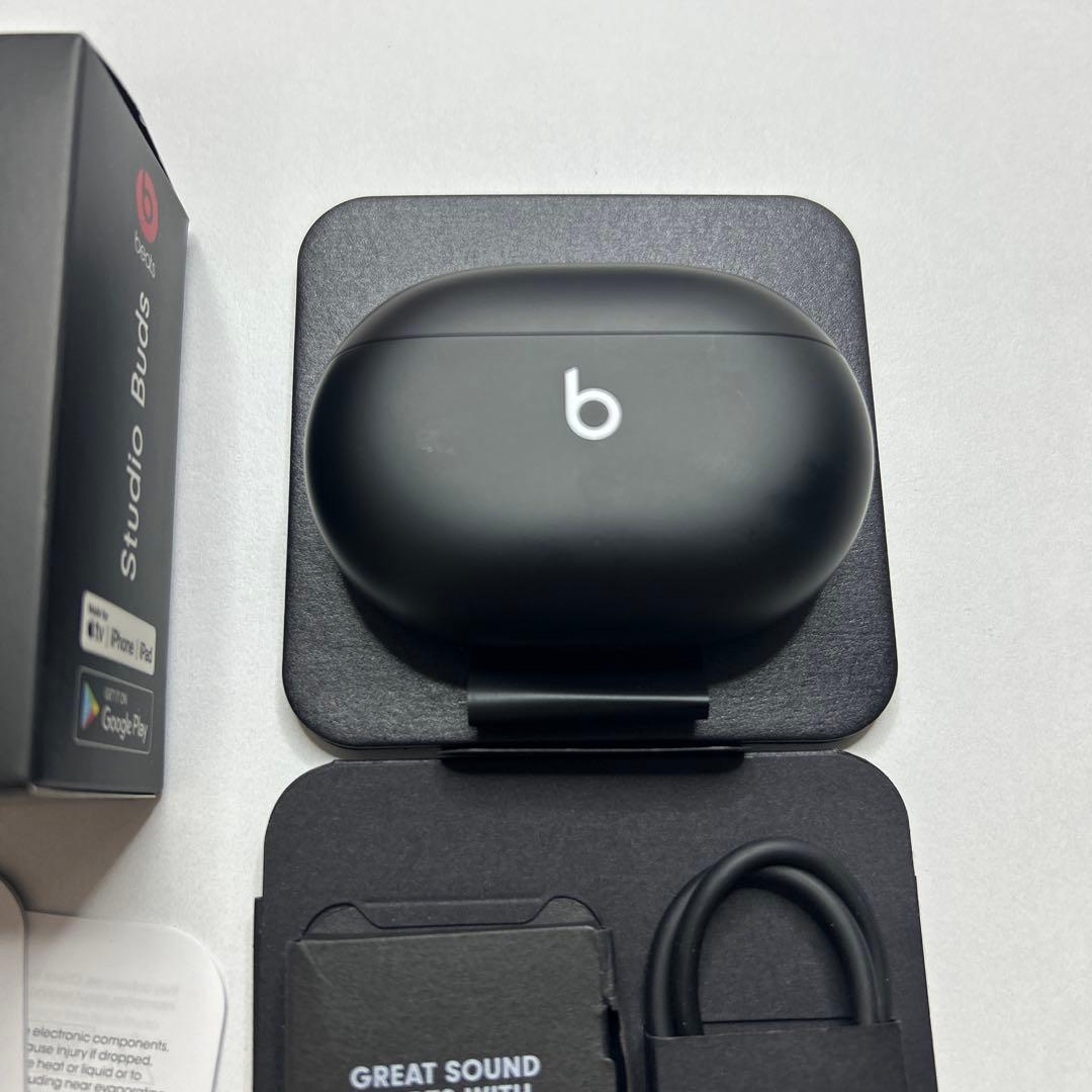 【未使用】Beats Studio Buds ワイヤレス　イヤホン