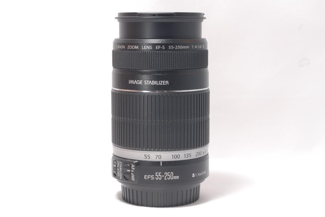 ⭐️遠くもキレイに⭐️Canon EF-S 55-250mm IS　望遠レンズ