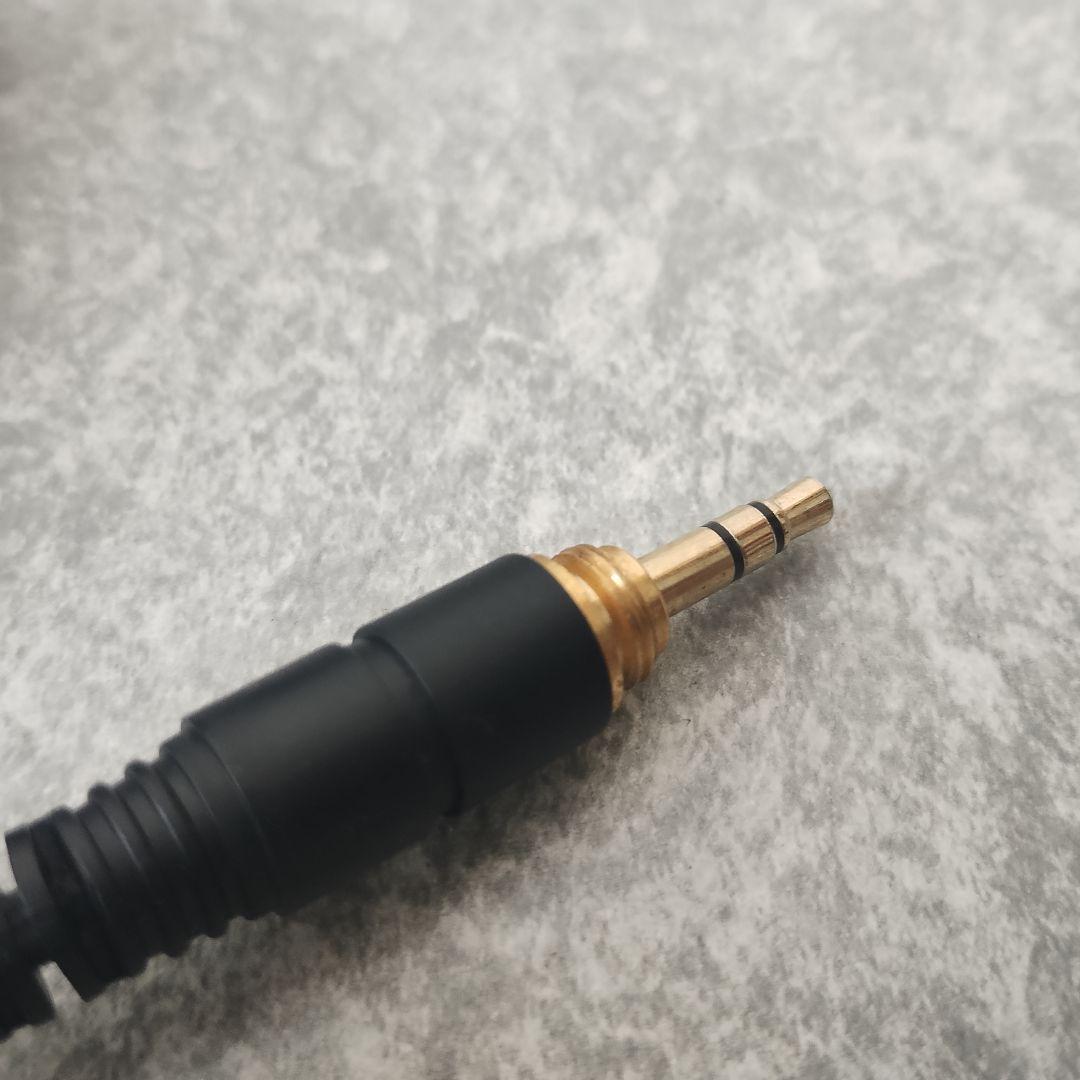 AKG K702 です。
