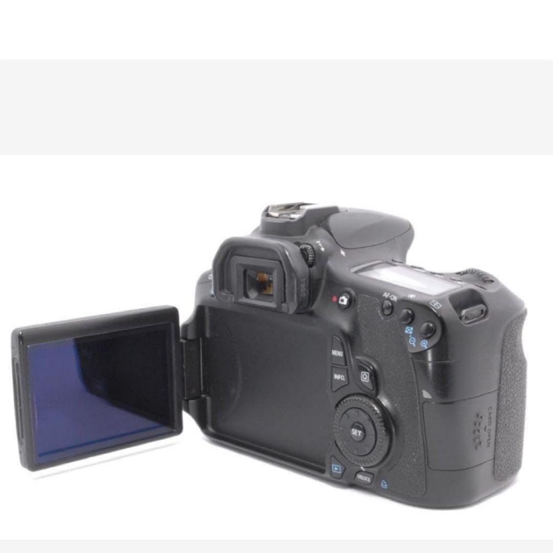 ダブルレンズセット　Canon EOS 60D キャノン　美品　1800万画素