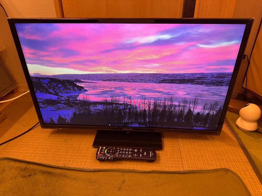 Panasonic　パナソニック 32型 テレビ TH-32F300 超美品