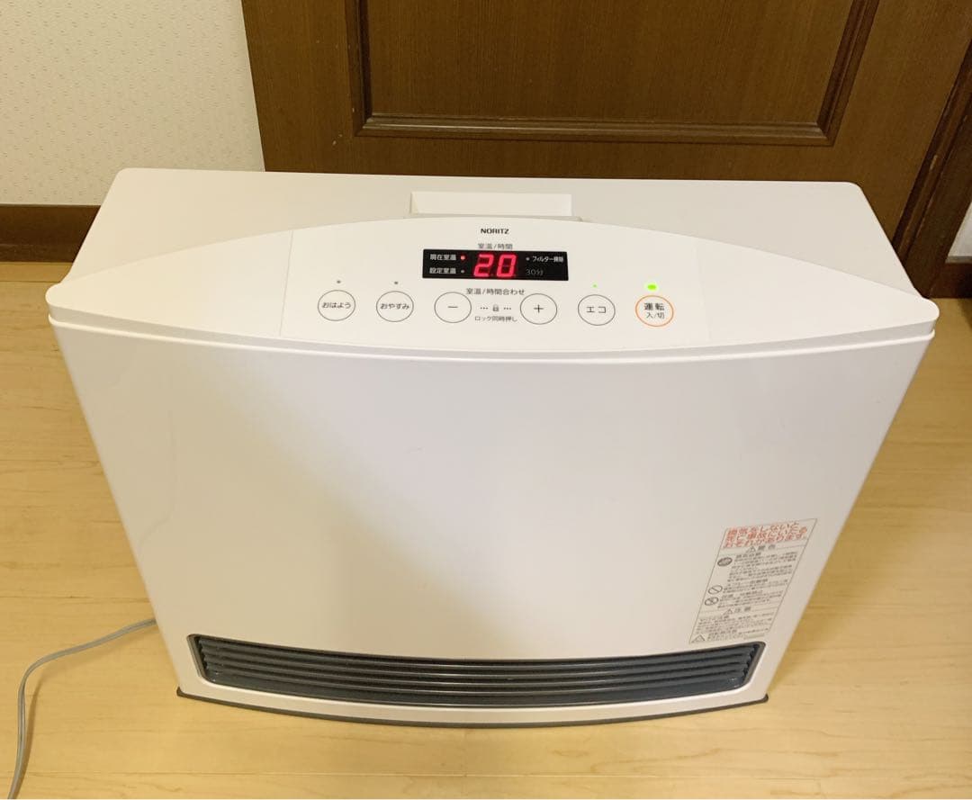 【美品】ノーリツ　都市ガスファンヒーター　GFH-4003SーW5 ホース付き