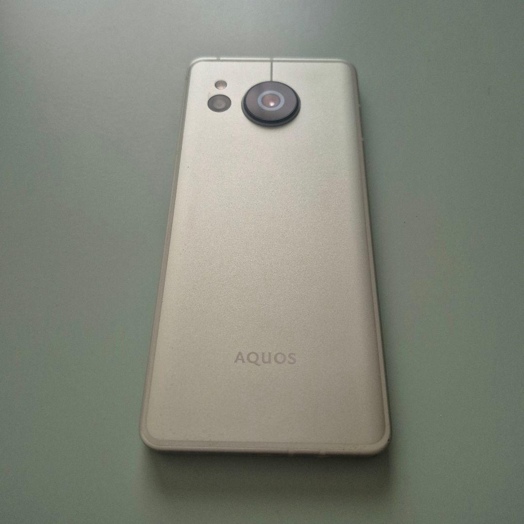 AQUOS sense8　2024年　画面割れなし　SHG11　ペールグリーン