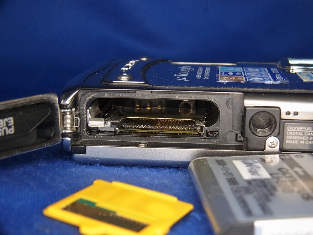 #3568 OLYMPUS μTOUGH-8000 電池・充電器・XD⇒SD