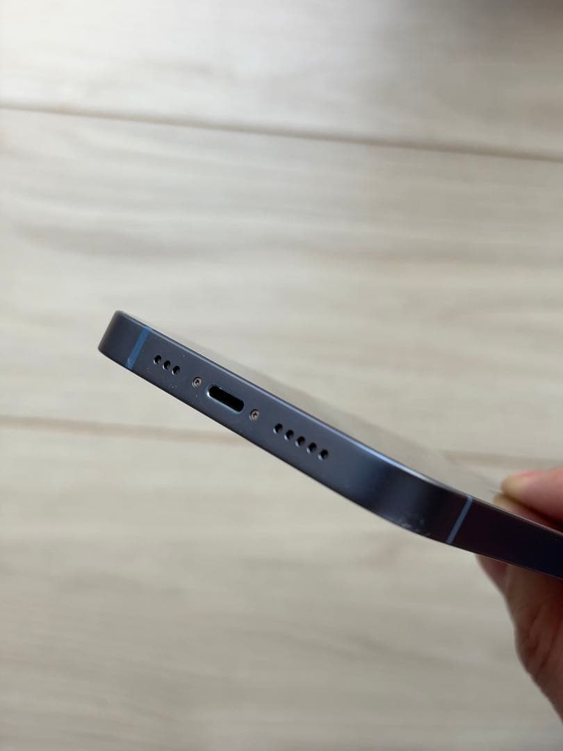 【AppleStore購入　iPhone14 256GB 本体 箱付　スマホ