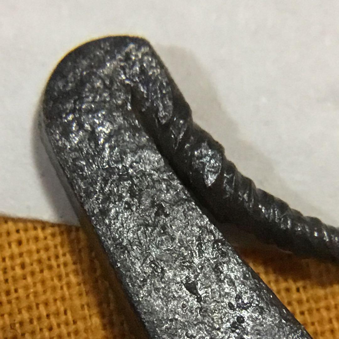 火打鉄　ねじり型