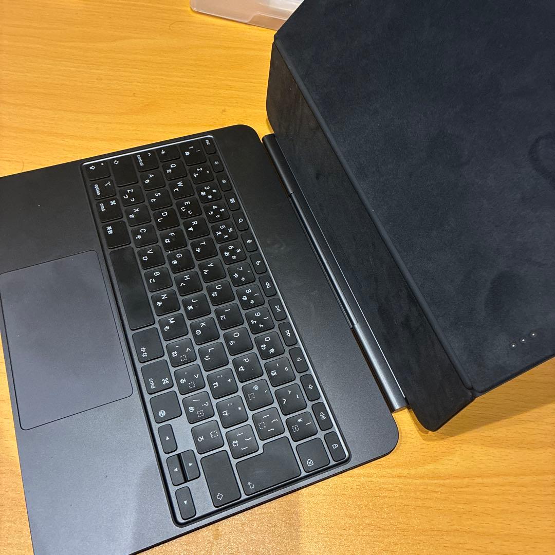 iPad Pro 13インチ 256GB M5 Magic Keyboard付き