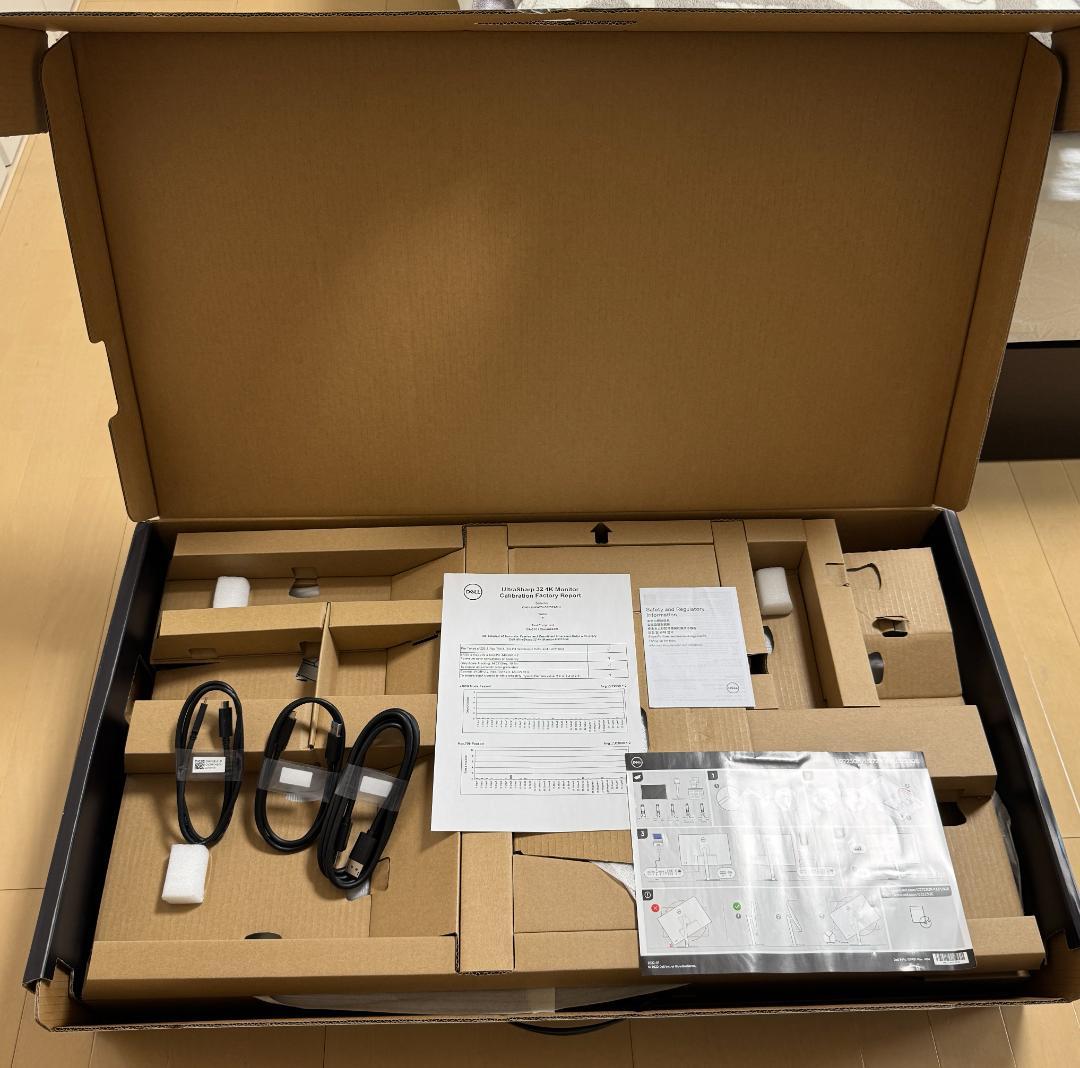 (ほぼ未使用)Dell U3223QE 31.5インチ 4K モニター