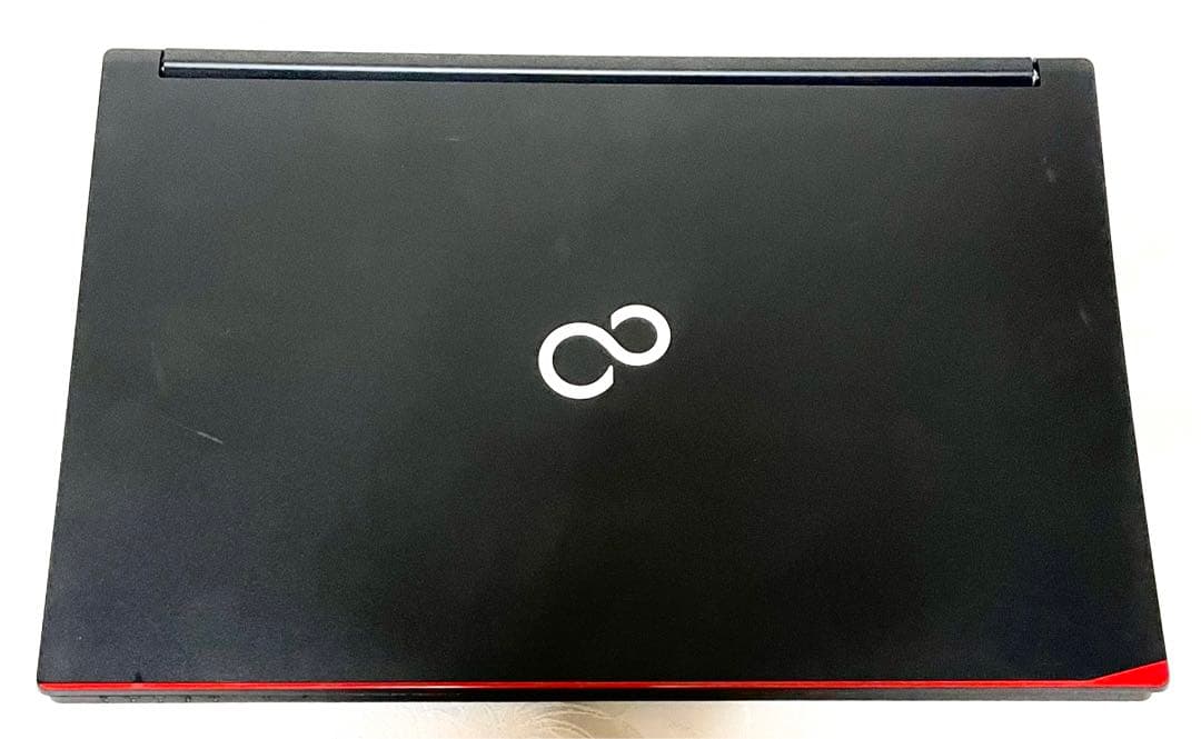 FUJITU Core i5 1920×1080