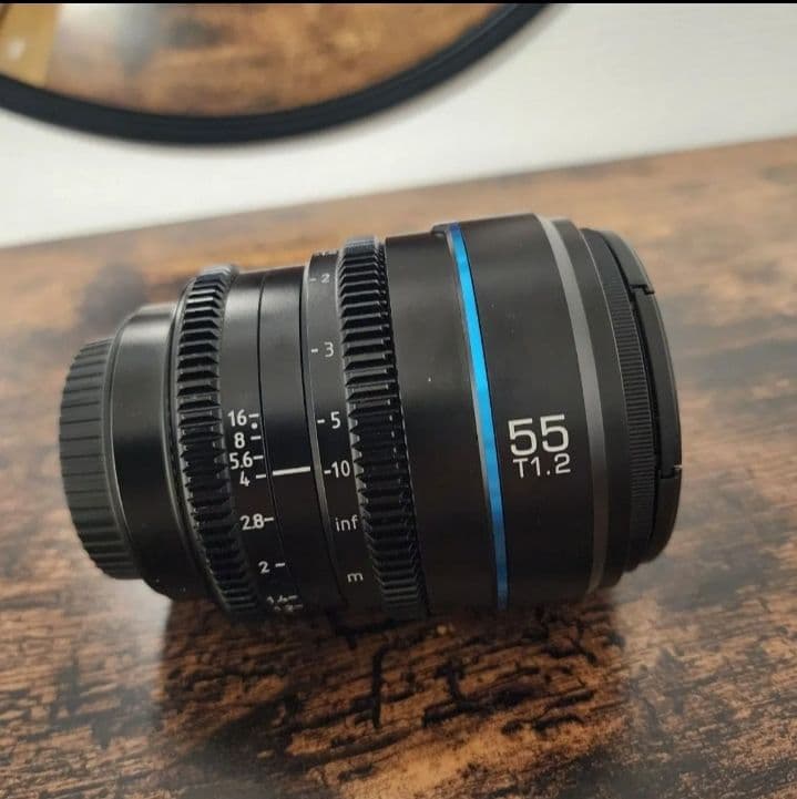 【シネレンズ】SIRUI Night Walker 55mm ソニーEマウント