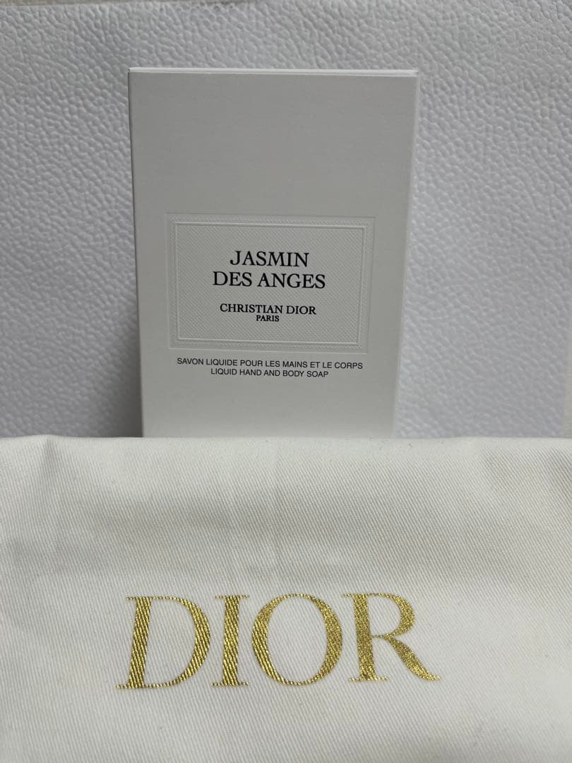 『新品未使用』JASMIN DES ANGES 300ml ボディソープ