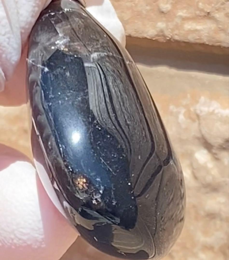 モリオン 純天然 黒水晶 ペンダント天然石高級品 希少大粒 虹色 原石 キラキラ