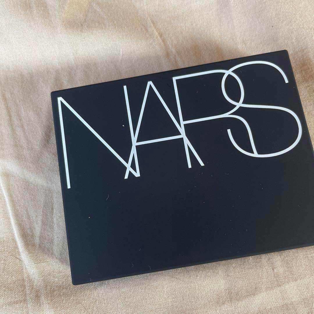 ＮＡＲＳ 限定品♡ライトリフレクティングプリズマティックパウダー