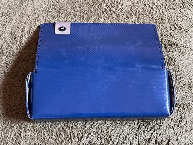 フライターグ　F532 TED Glasses Case ①