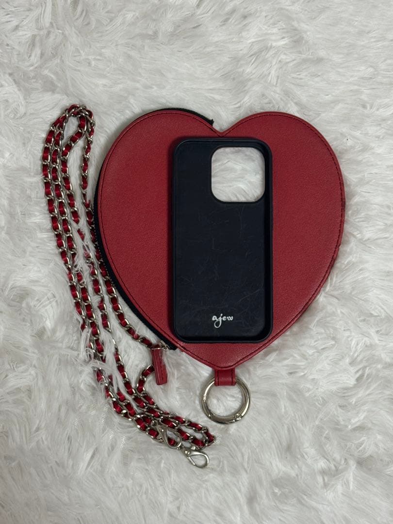 ajew iPhone15Proケース