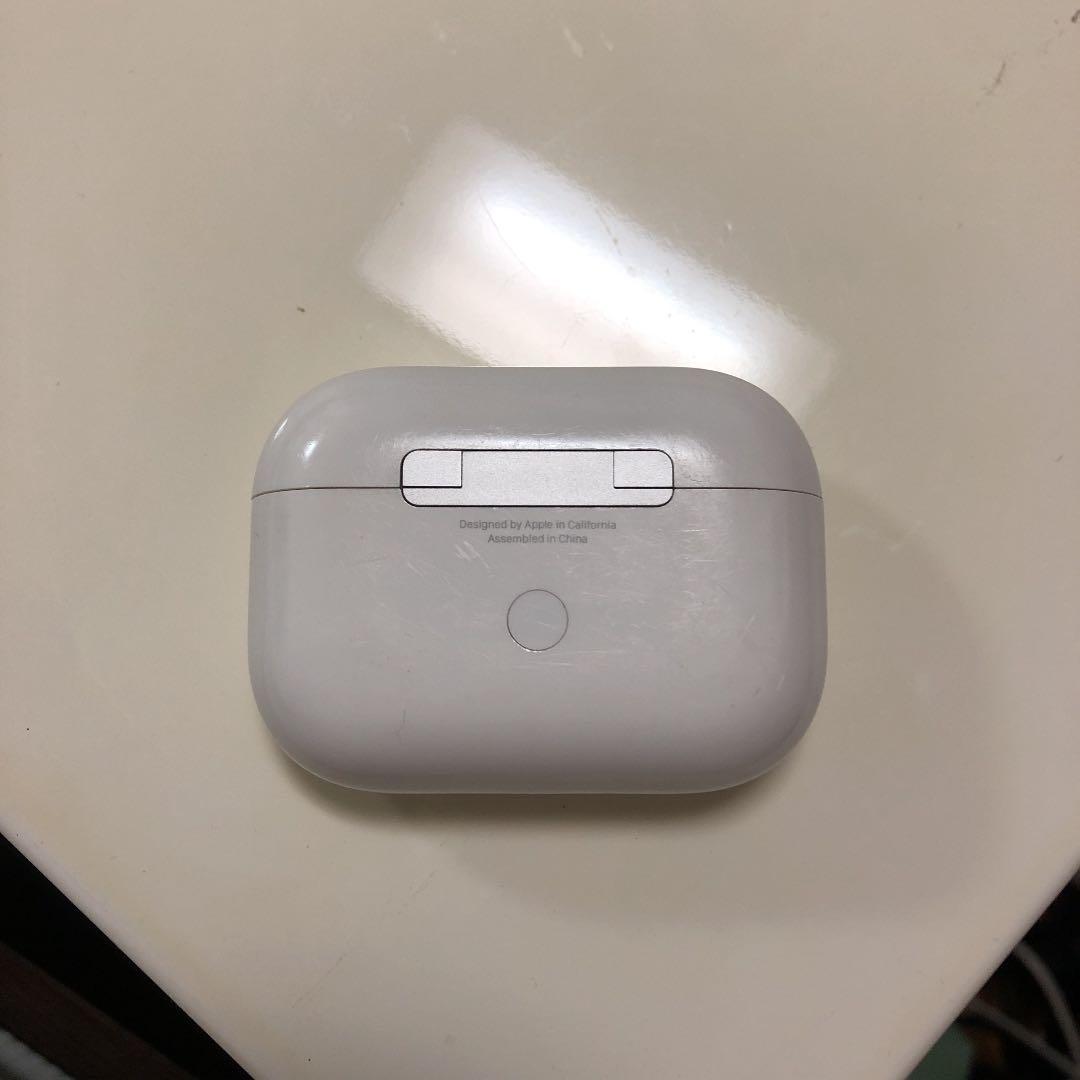AirPods Pro ケースのみ