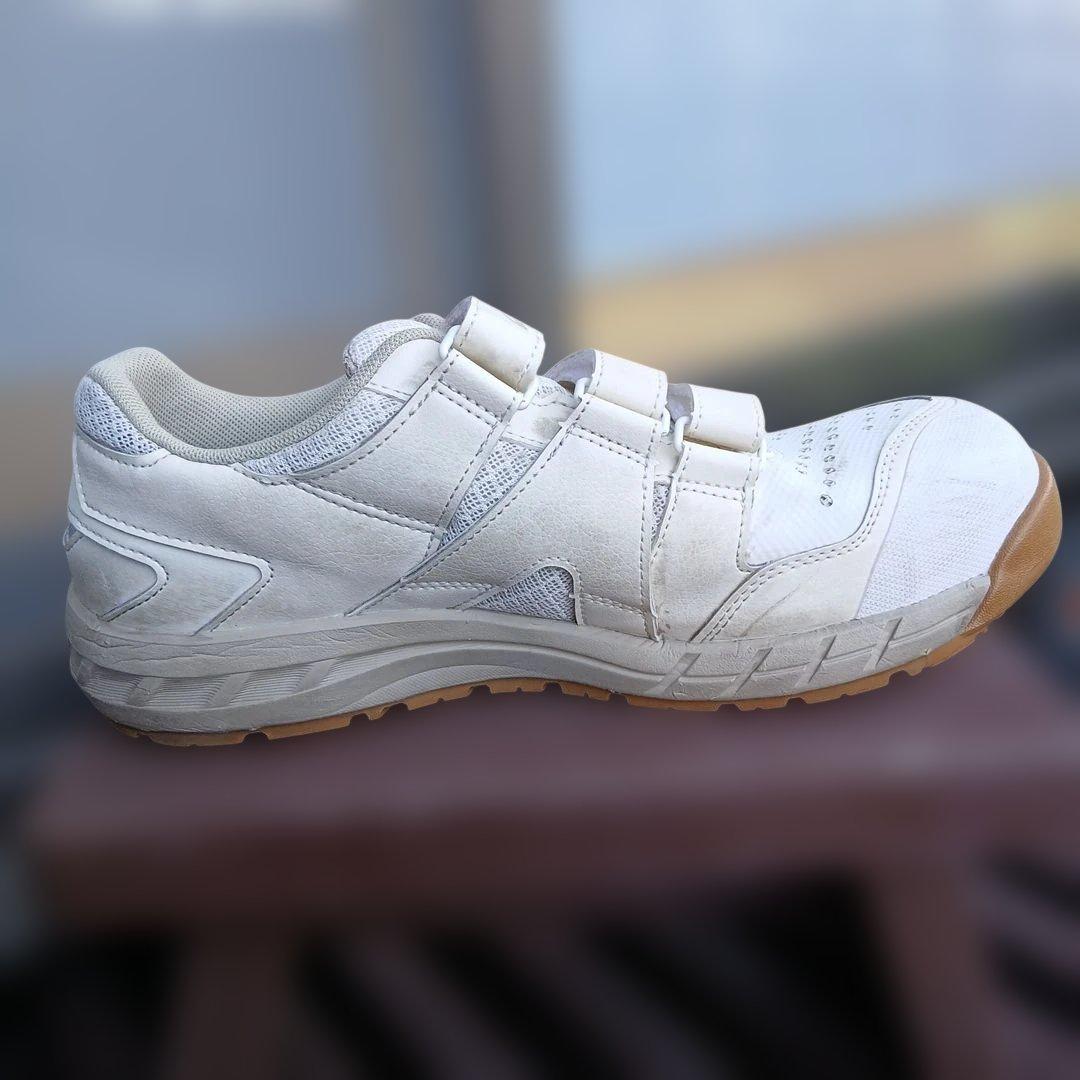 asics アシックス　ウィンジョブ　安全靴 CP112　電工　設備　鳶