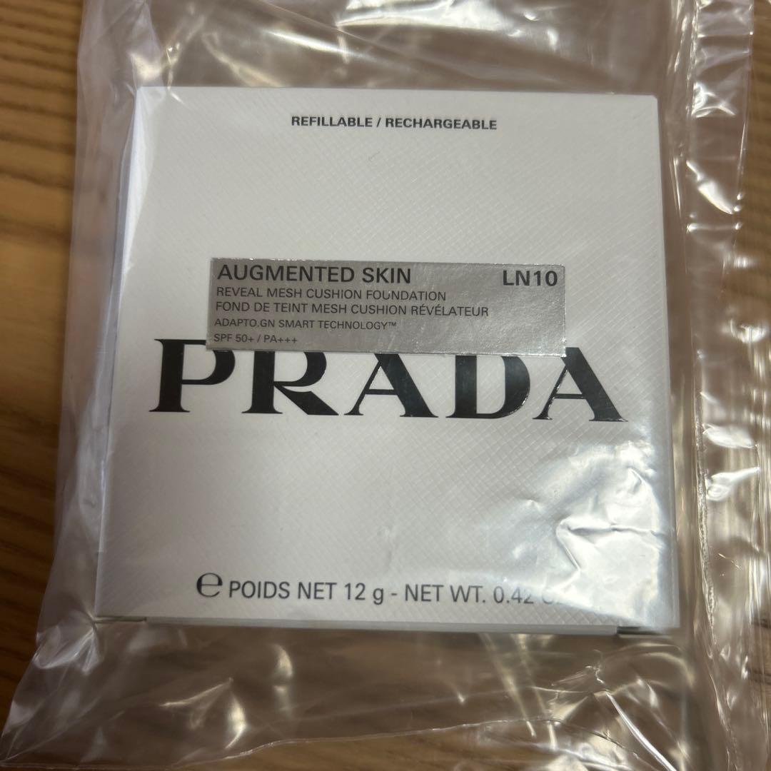 PRADA クッションファンデ