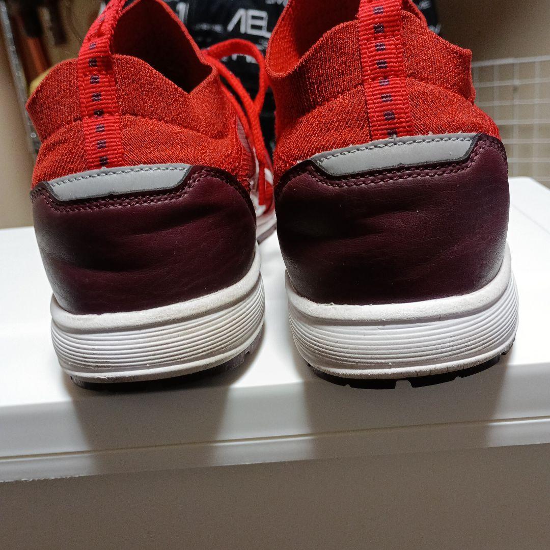 ASICS レッド スニーカー 安全靴