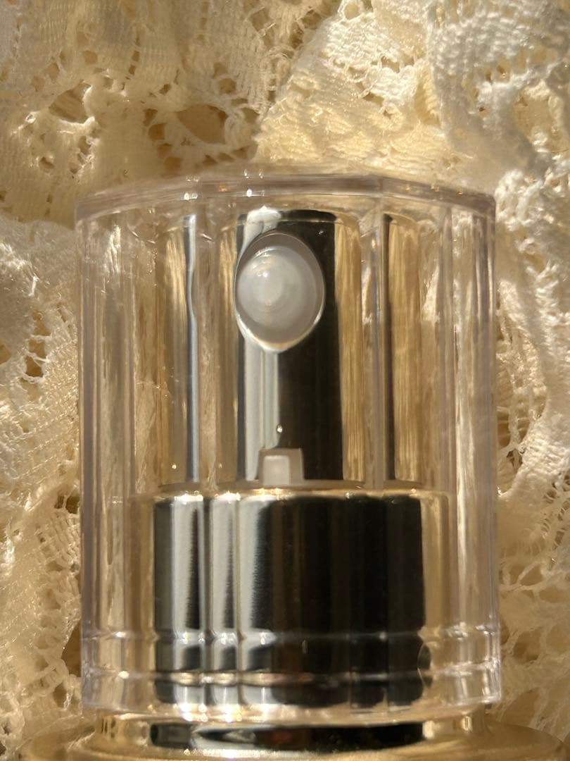 クレドポーボーテ　セラムラフェルミサン　新品未使用品　40mL 箱無し